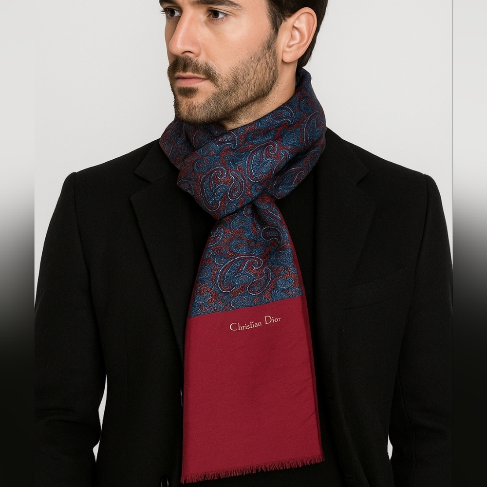 Dior Men's Blue and Red Scarf